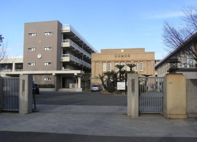高校・高専　広島大学翠地区附属高等学校（高校・高専）まで486m