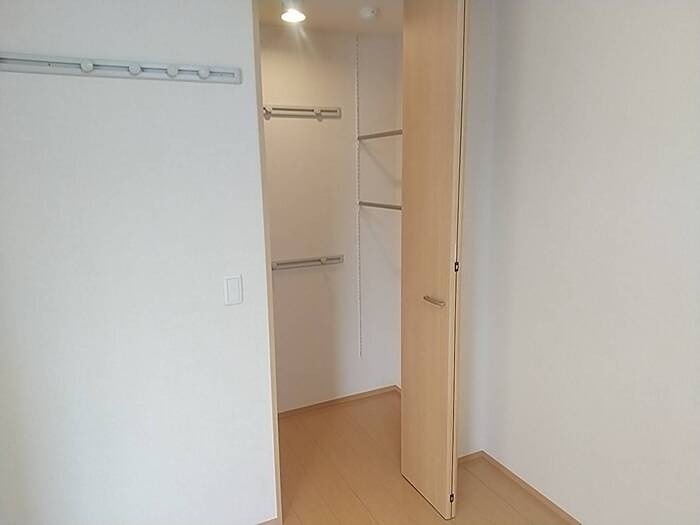 収納　ウォークインクローゼットです。