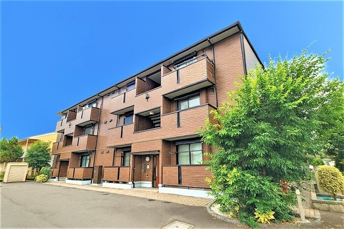 建物外観　閑静な住宅街です。