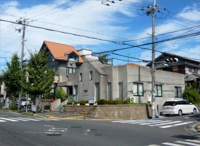 郵便局　富田林梅の里郵便局（郵便局）まで611m