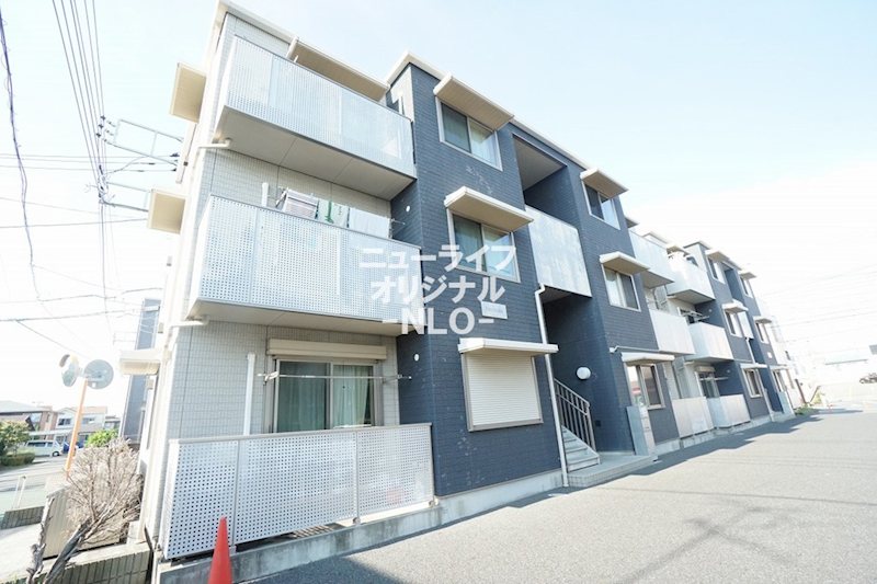 建物外観　敷地内駐車場1付、シャーメゾンマンション