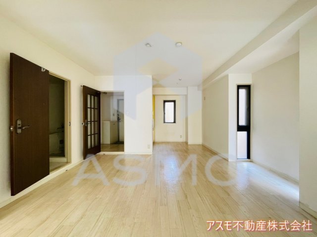 居室・リビング　※同物件　別間取り　参考写真