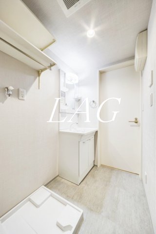 洗面設備　洗面台です。