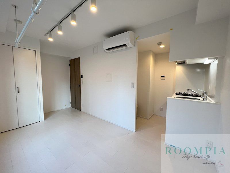 居室・リビング　※同タイプの別のお部屋です。