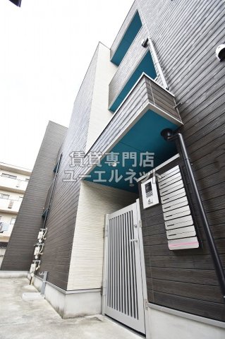 建物外観　綺麗な外観