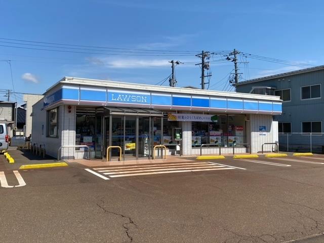 コンビニ　ローソン上越石橋1丁目店（コンビニ）まで54m