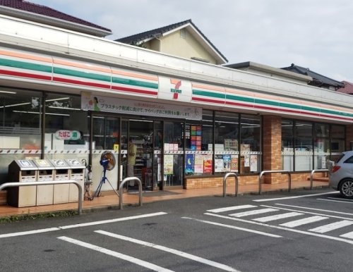 コンビニ　セブンイレブン 佐倉王子台2丁目店（コンビニ）まで1600m