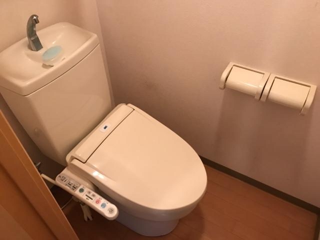 トイレ　シャワー付トイレ