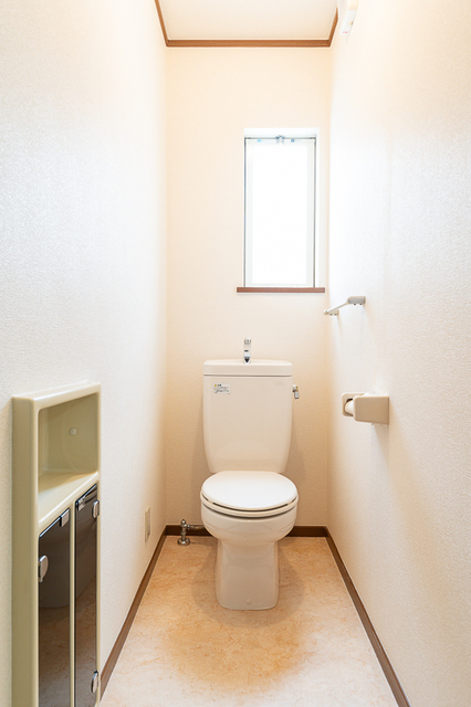 トイレ　※写真は同タイプ住戸です。