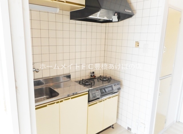 キッチン　同型別部屋写真