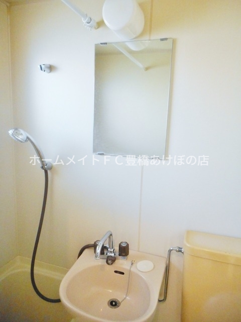 洗面設備　同型別部屋写真