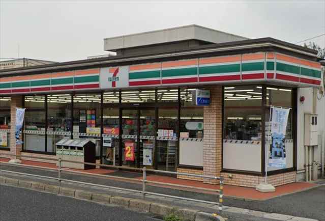 コンビニ　セブン-イレブン 広島海田大正町店（コンビニ）まで799m