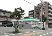 コンビニ　ファミリーマート尼崎大庄西町店（コンビニ）まで211m
