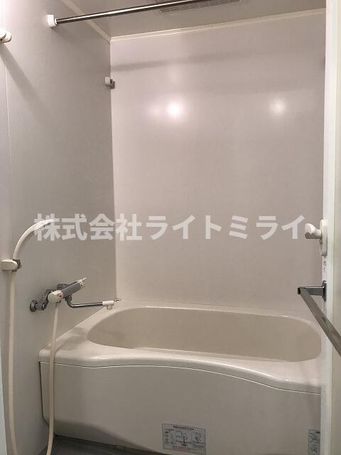 バス・シャワールーム　?