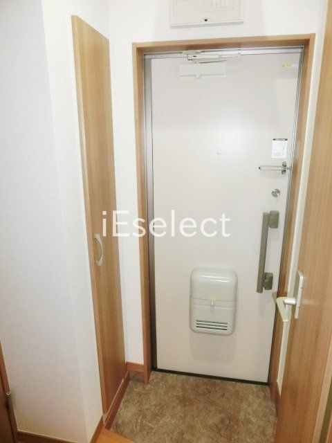 玄関　シューズボックスもございます