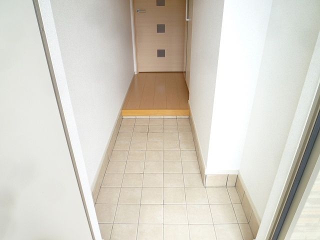 玄関　シンプルで使いやすい玄関です