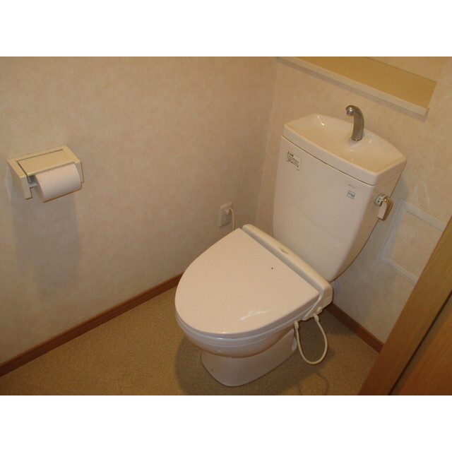 ジョイナス吉塚Bのトイレ写真