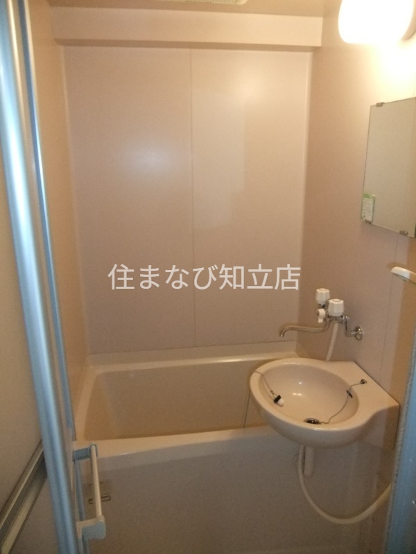 バス・シャワールーム　同型タイプ