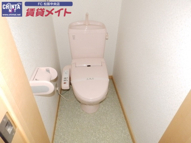トイレ　同型タイプ