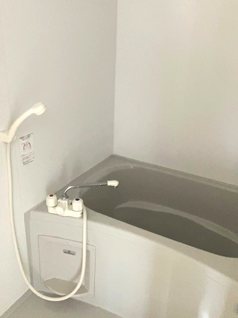 バス・シャワールーム　※同建物別部屋となります。