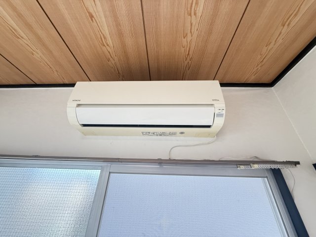 その他設備　嬉しいエアコン付きです！夏場も快適にお過ごしいただけます。
