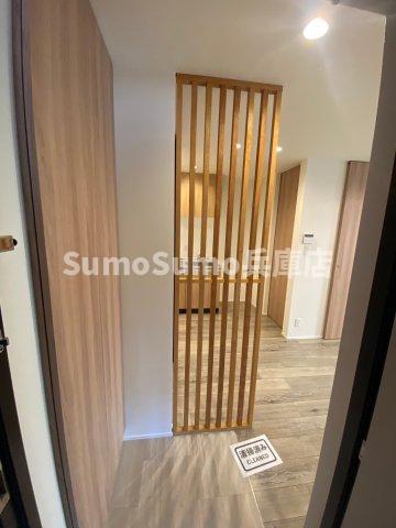 玄関　収納もある玄関です