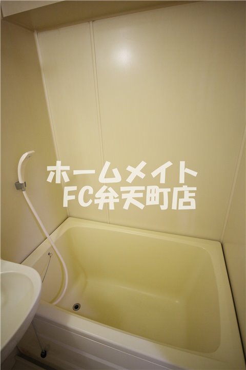 バス・シャワールーム　お風呂です