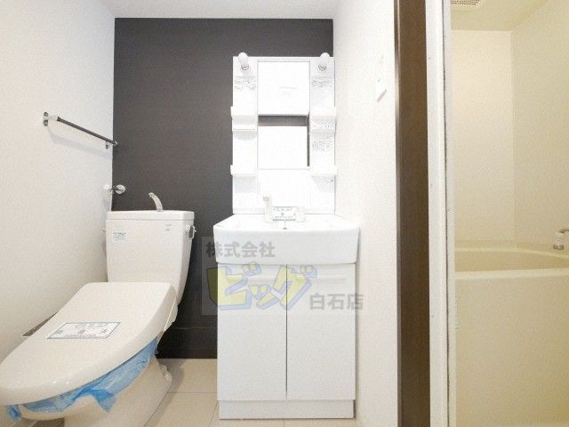洗面設備　シャンプードレッサー完備♪