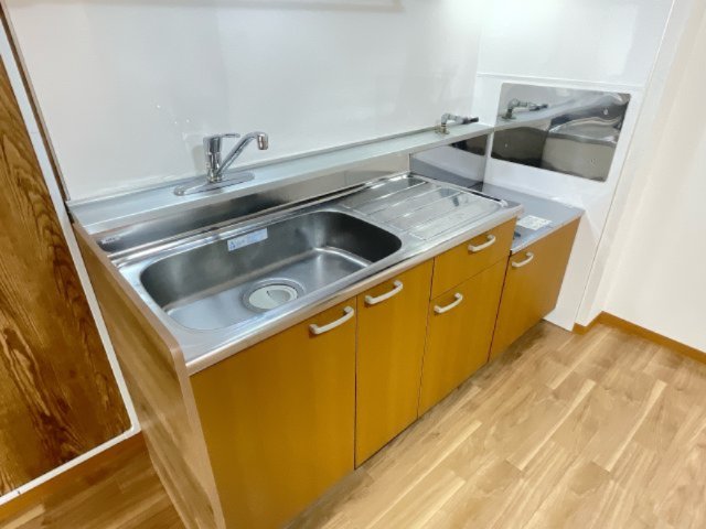 キッチン　別号室の写真となります