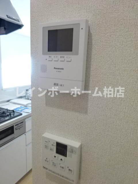 セキュリティ　TVインターホンです