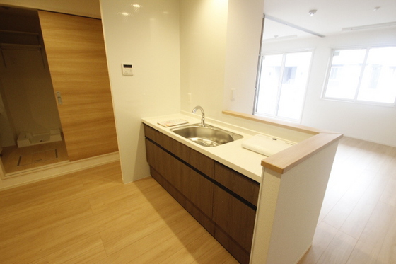 キッチン　※別部屋の写真です