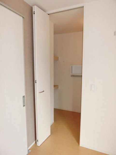 収納　奥行きのある収納です