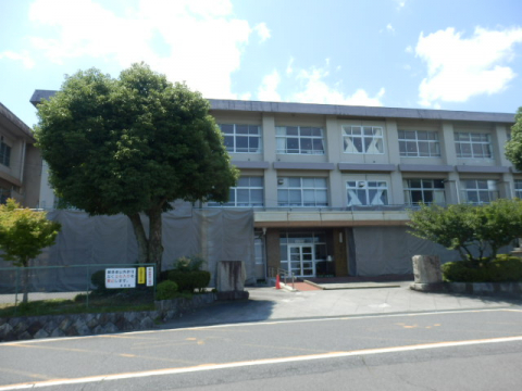 中学校　大津市立志賀中学校（中学校）まで3500m