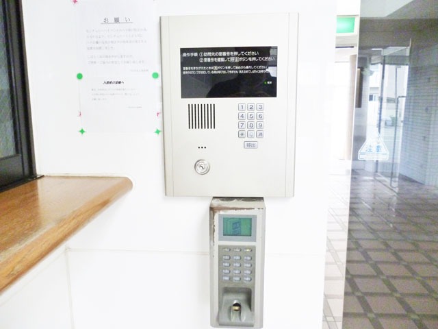 セキュリティ　オートロック付きで防犯面も安心♪