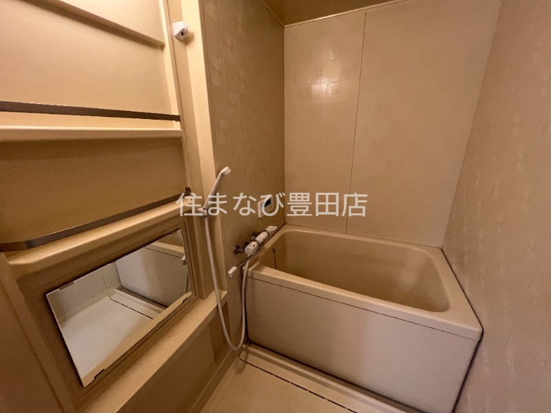 バス・シャワールーム　同型別部屋写真