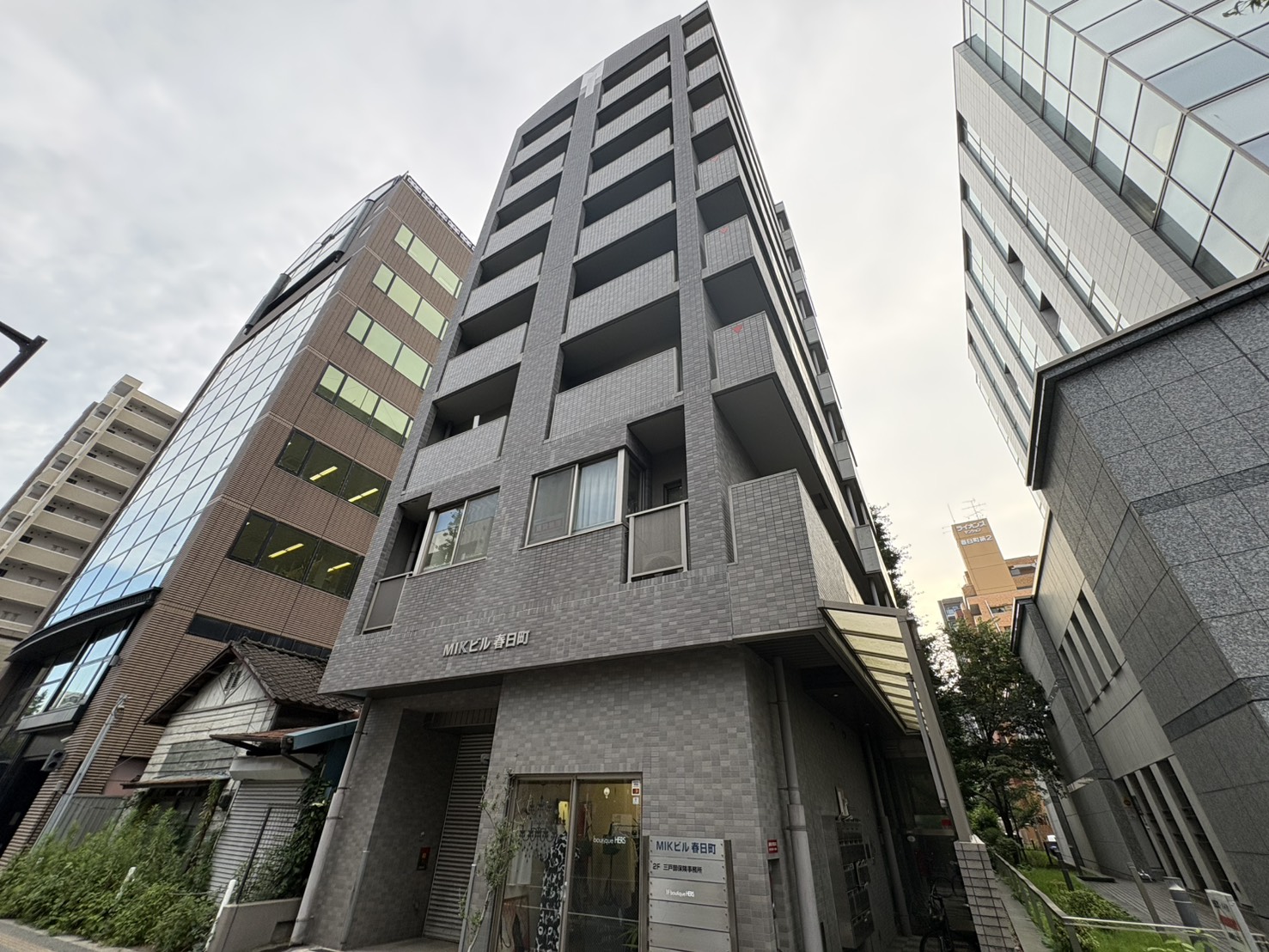 建物外観
