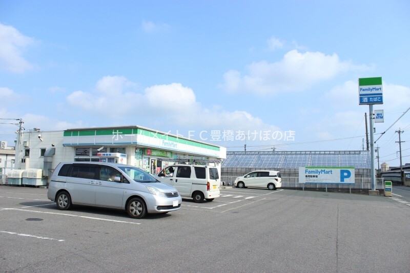 コンビニ　ファミリーマート豊川野口北店（コンビニ）まで542m