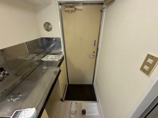 玄関　図面と現状に相違がある場合には現状を優先