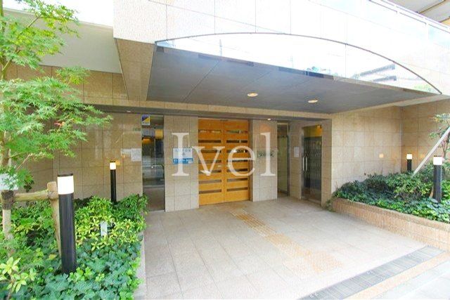 建物外観　エントランス