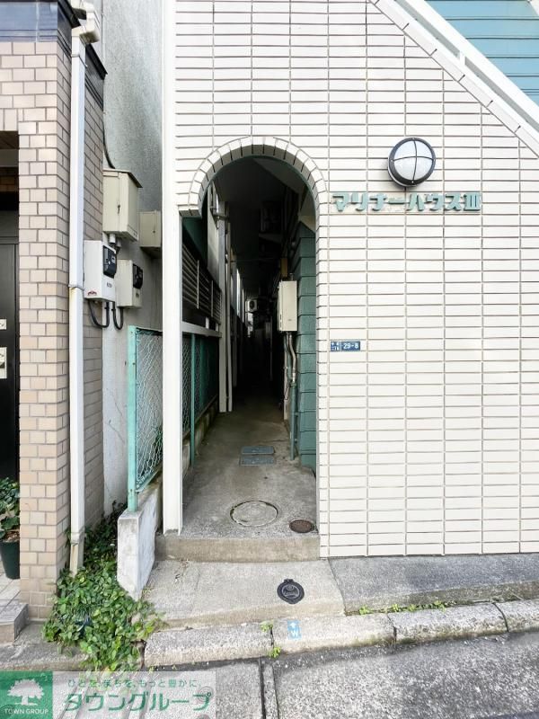 エントランス　エントランス