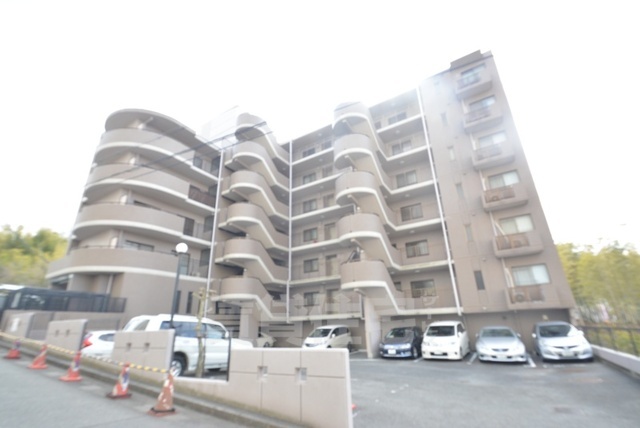 建物外観　オンライン内覧・現地案内も可能です