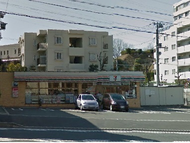 コンビニ　セブンイレブン下倉田町店（コンビニ）まで1003m