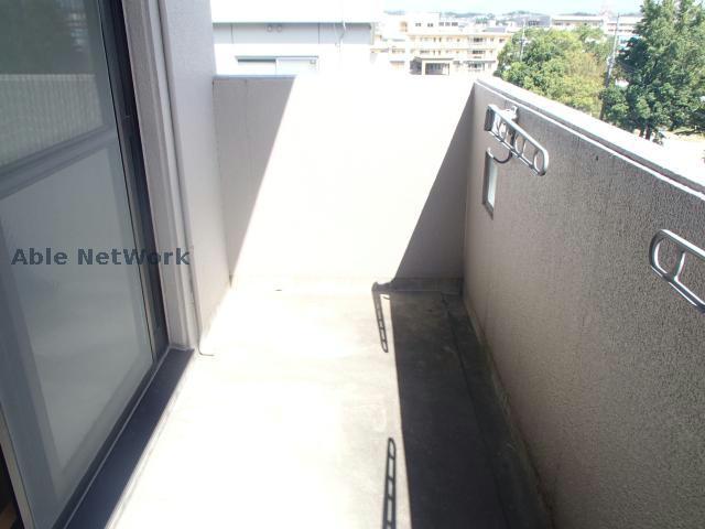 バルコニー　※同物件別部屋の写真です。