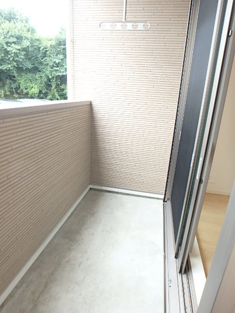 バルコニー　図面と現状に相違がある場合には現状を優先