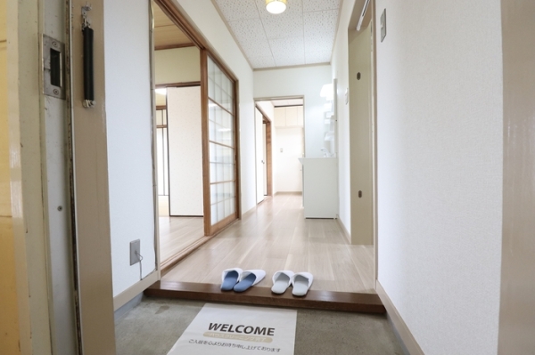 萩原コーポの玄関写真
