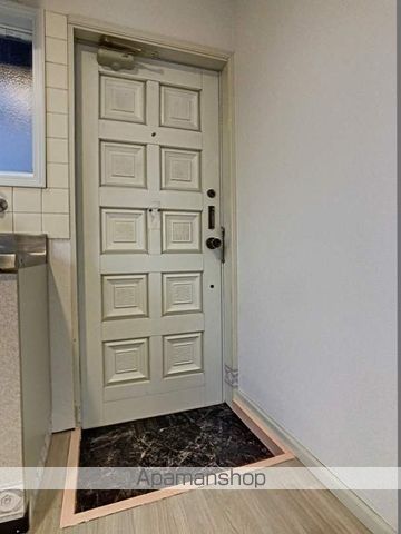 メゾン上道の玄関写真