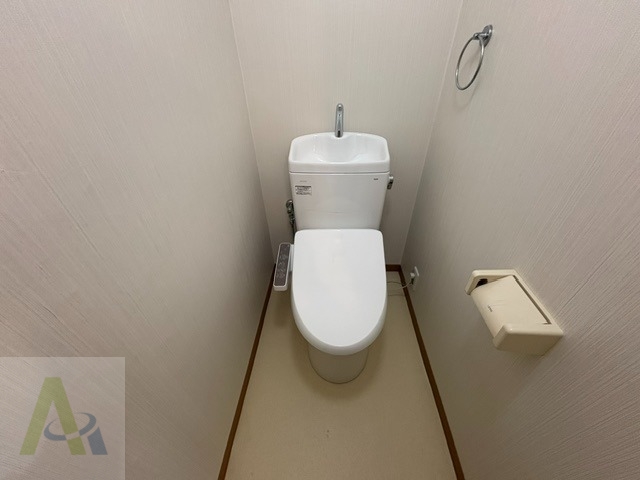 中西フラットのトイレ写真