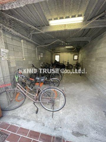 駐車場　駐車場完備です