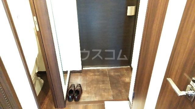 ガレリア大阪空港IIの玄関写真