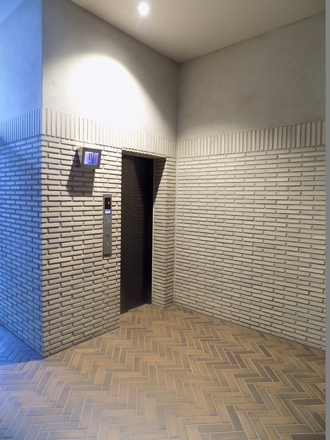 ロビー